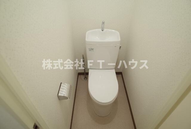 皆川マンションのトイレ