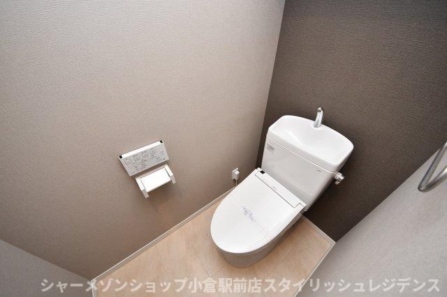 クレスト南小倉のトイレ