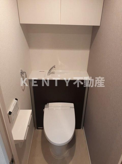 【トイレ】 | ウエスト　シックス | ゆったりとした空間のトイレです