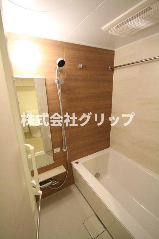 ザ・パークハビオ横浜東神奈川の浴室