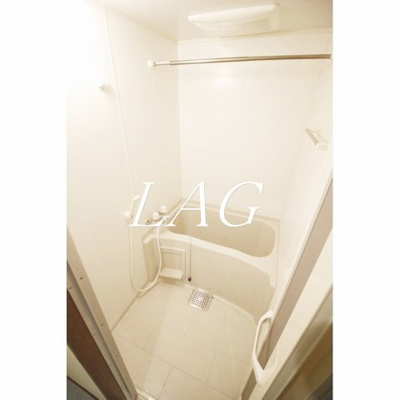 【浴室】 | アンプルール　フェール　ＢａｔｅａｕⅠ | お風呂です。