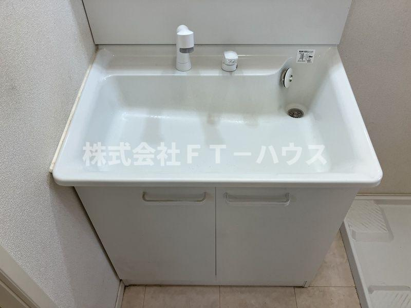 ファビュラス市川の洗面所