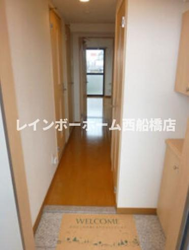グランメゾン志津の玄関