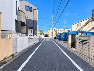 【前面道路含む現地写真】 | 杉並区清水3丁目　中古戸建　全1棟
