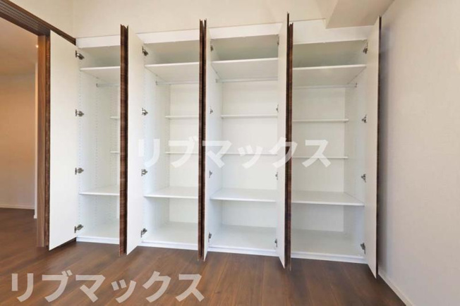 【寝室】