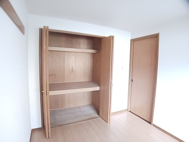シャルマン今宿の収納
