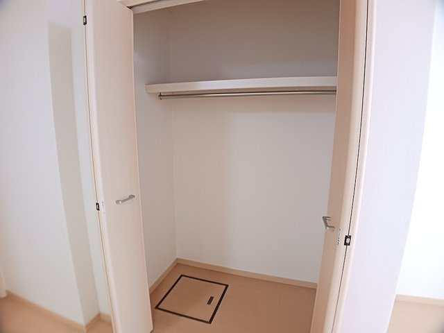 スマイル　タウンＢの収納