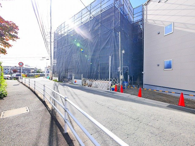 ジーメゾン富雄フォルシェの周辺