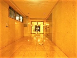 プレールドゥーク横浜反町のエントランス