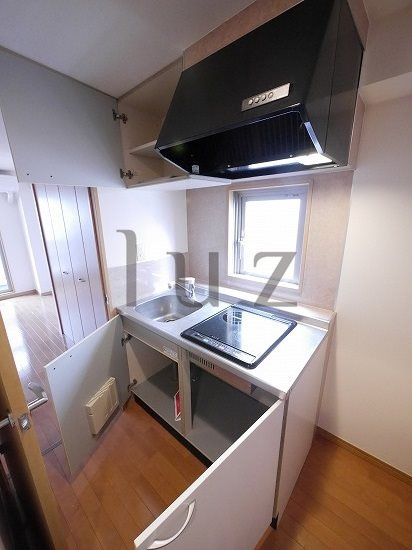 プレールドゥーク横浜反町のキッチン