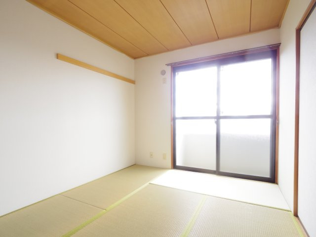 エントピア新秋津Ｂの内装|※他号室写真です
