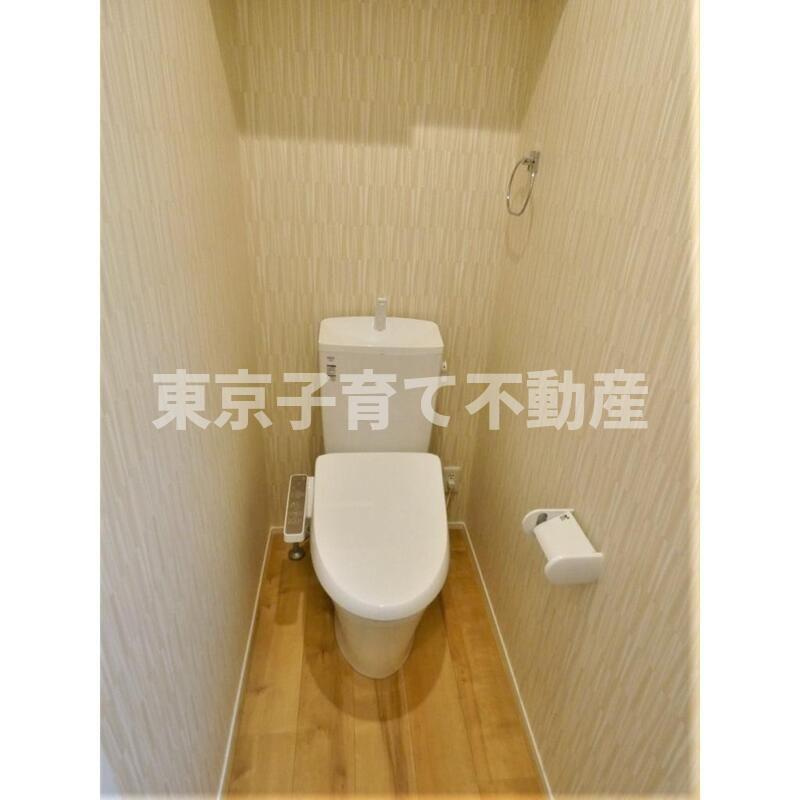 豊島区高田１丁目戸建のトイレ