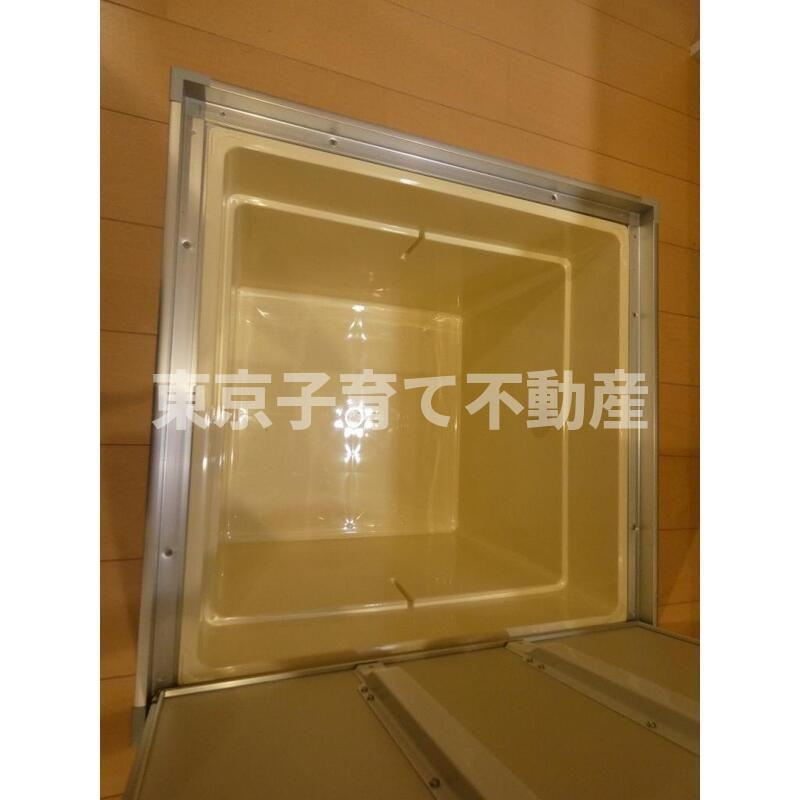 豊島区高田１丁目戸建の収納