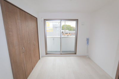 【寝室】 | フィユフラッツ豊中末広町 | ※同タイプの写真となり、実際のお部屋とは異なる場合があります