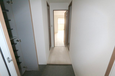 【玄関】 | フィユフラッツ豊中末広町 | ※同タイプの写真となり、実際のお部屋とは異なる場合があります