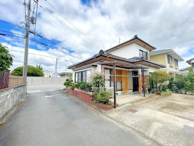 山口市平井　戸建ての外観|建物外観をです。