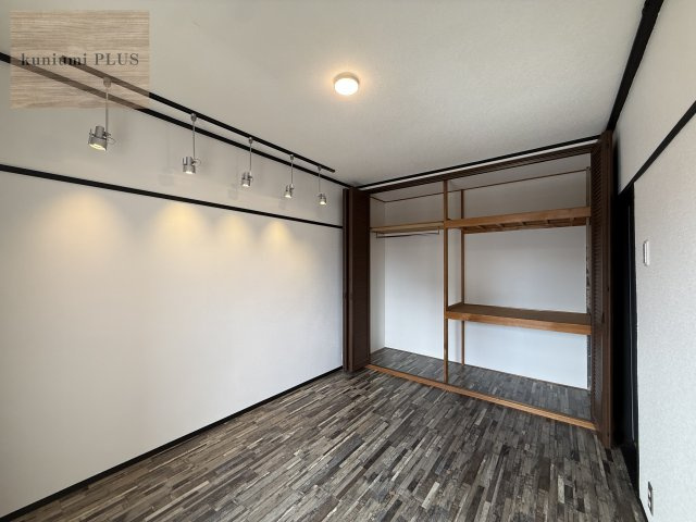深江橋コーポE棟の洋室