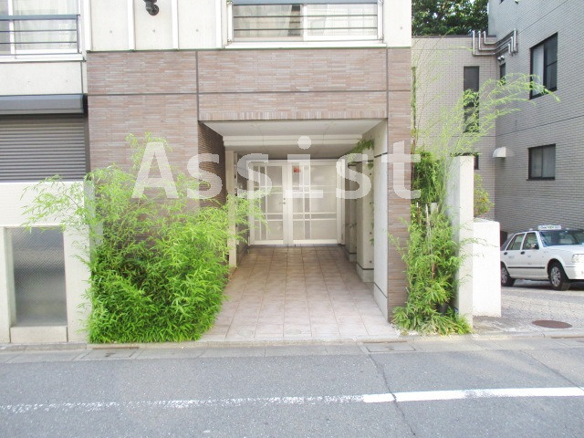 ブランシェ荏原中延のエントランス