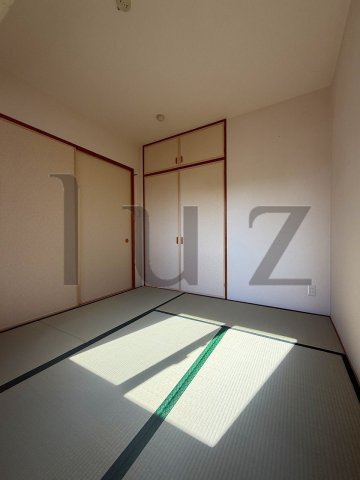 ナイスアーバンステイツ横濱新子安の和室