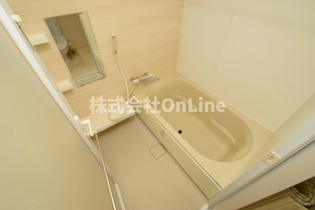 大阪市生野区巽西３丁目の賃貸マンションの浴室