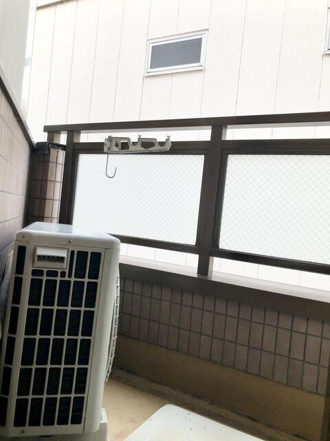 川崎市多摩区栗谷３丁目の賃貸マンションのバルコニー