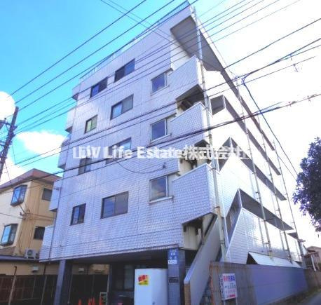 アート小川町マンションの外観