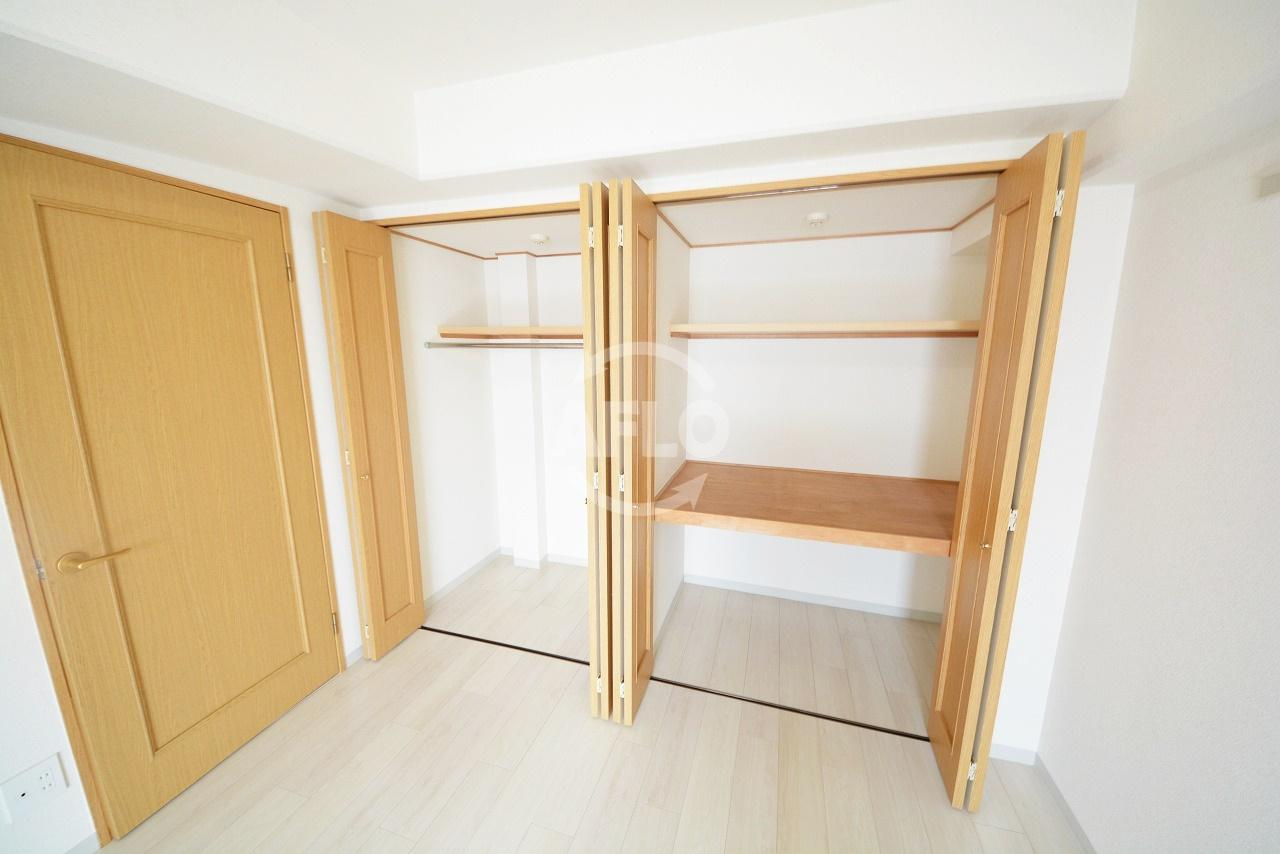 フォレステージュ谷町の収納|フォレステージュ谷町　クローゼット