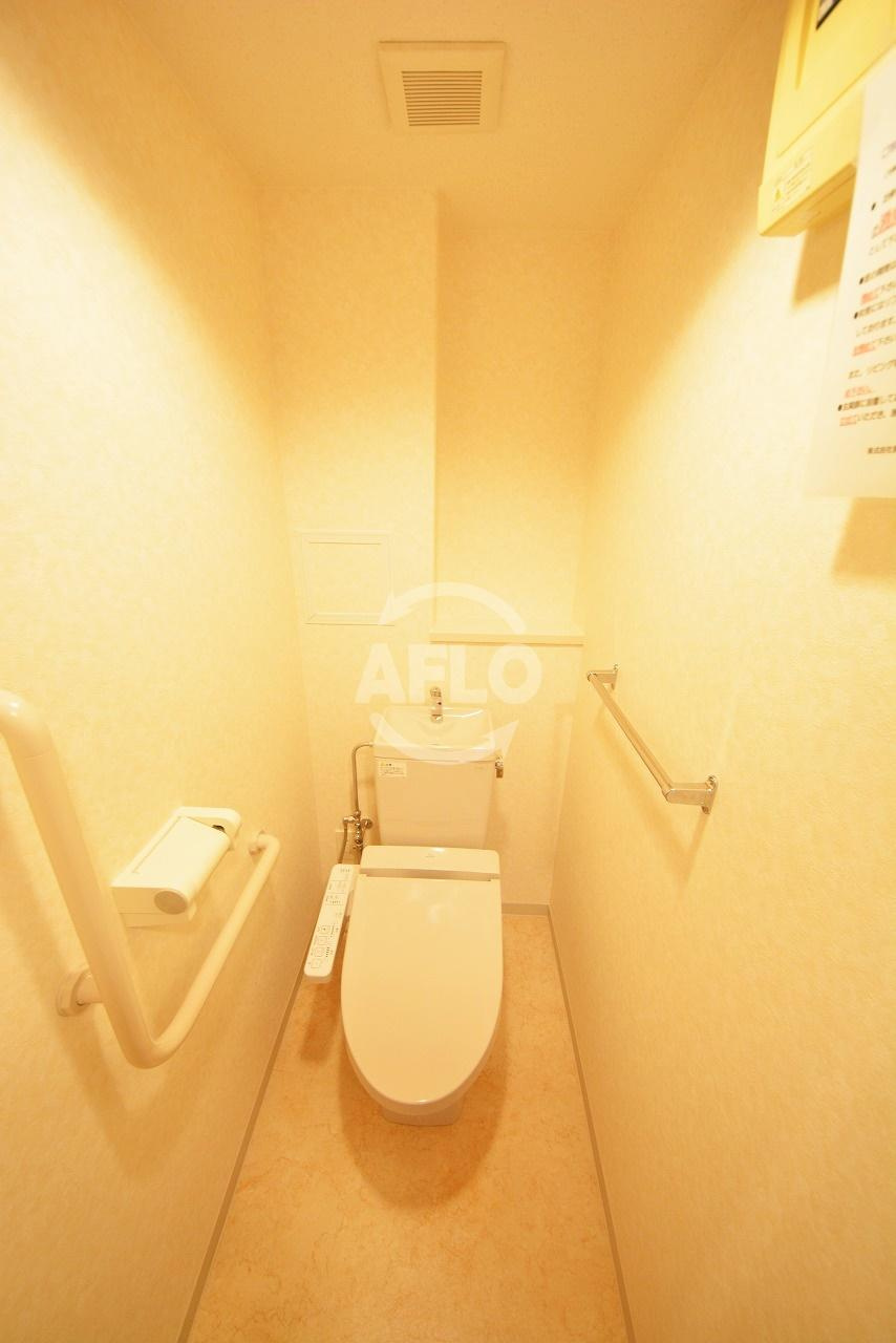 フォレステージュ谷町のトイレ|フォレステージュ谷町　温水洗浄便座