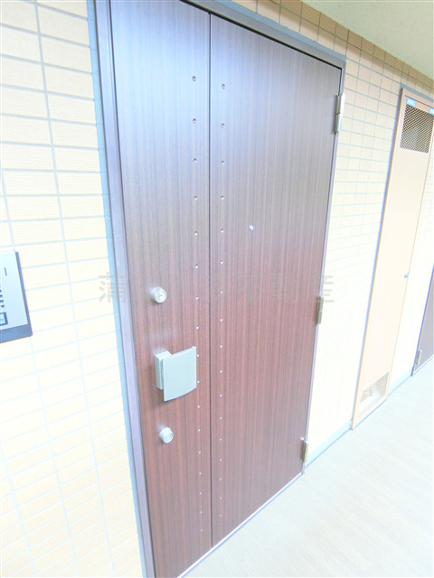 パティーナ蒲田南DUOの玄関