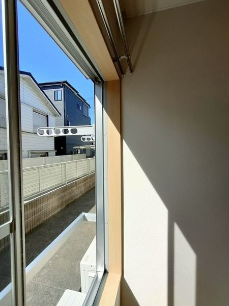 クレアール西新井の居間・リビング
