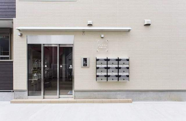 フォルツェ武蔵小山のエントランス
