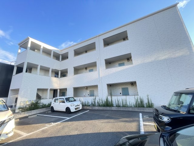 寝屋川市池田本町のアパートの外観