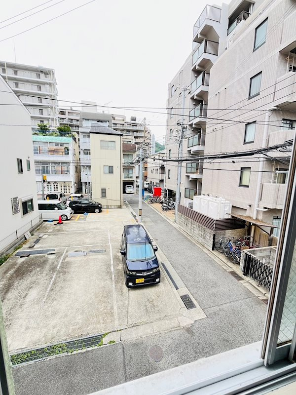 オリーブマンションのバルコニー
