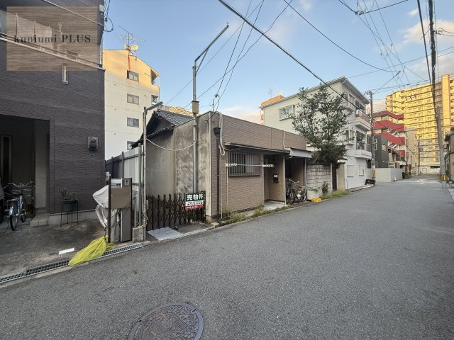 大阪市旭区大宮1丁目の前面道路含む現地写真