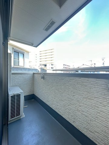 フレール Ⅱ番館のバルコニー|別部屋参照