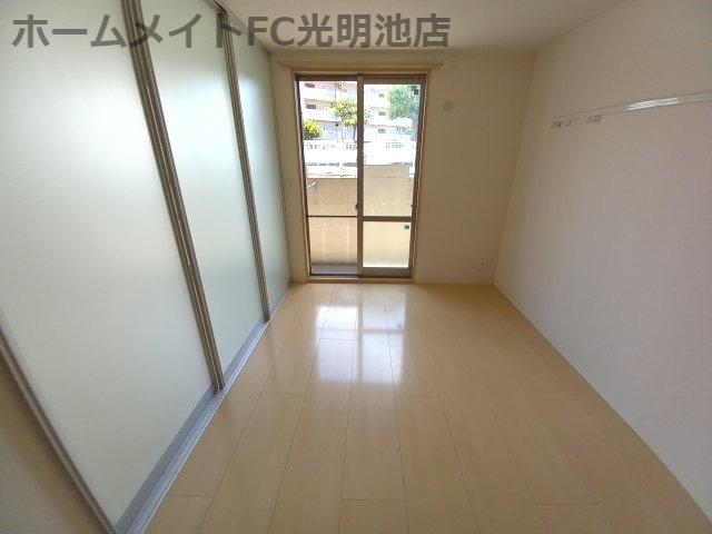 シャーメゾン深井の洋室