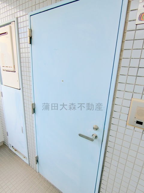 サーカス蒲田第一の玄関