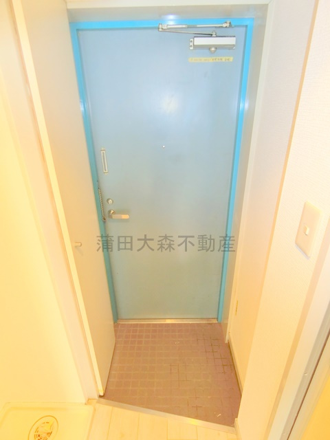 サーカス蒲田第一の玄関|玄関