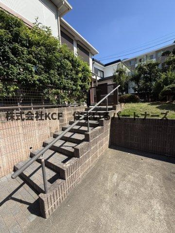 ドーマ櫛原の庭|簡単な家庭菜園も楽しめるお庭です