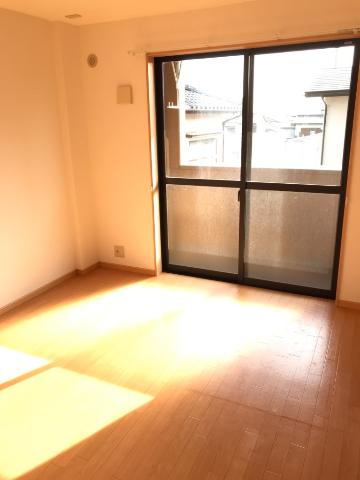 パークサイド鳥居前の内装|室内