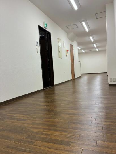市川市行徳駅前２丁目の店舗事務所の内装