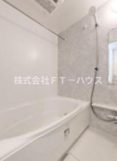 S-RESIDENCE原木中山azureの浴室
