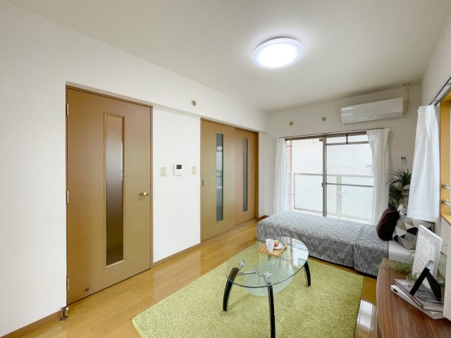 【ロビー】 | プチ・メゾンi | 快適にお過ごしいただけるおすすめのお部屋です。