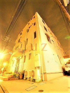 アルファンスの外観