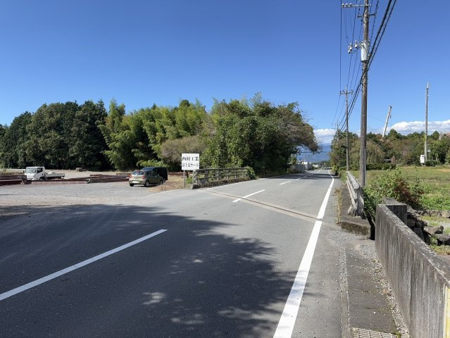 【前面道路含む現地写真】 | 富士市大渕　中古戸建