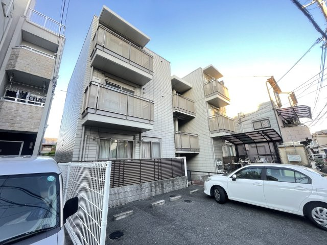 寝屋川市池田本町のアパートの外観
