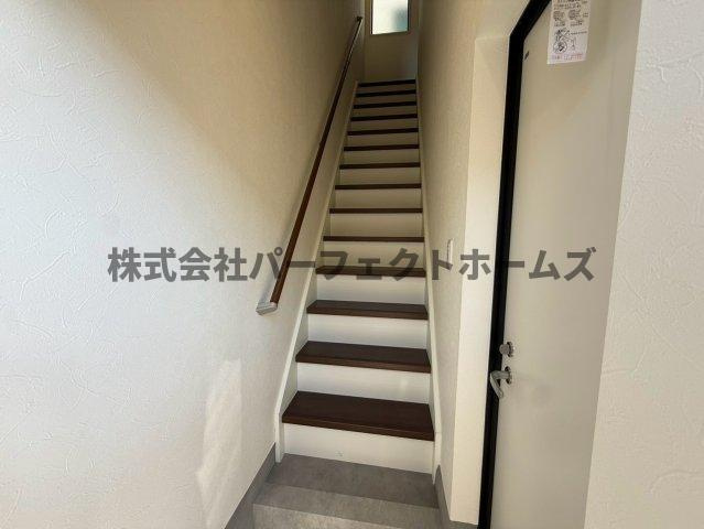 ガレージハウス【Hajime】高宮ベースの内装|内装は落ち着いています