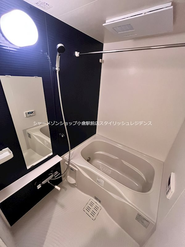 フェリシエ京町の浴室
