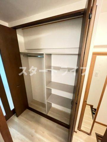 大阪市淀川区西宮原１丁目の賃貸マンションの収納