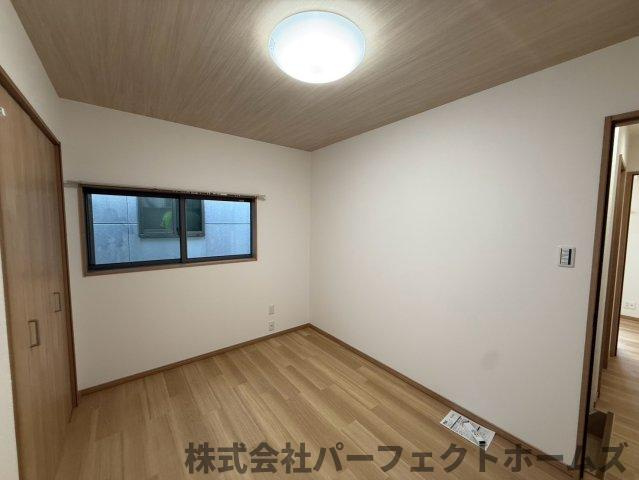 緑町戸建の洋室|スタンダードな洋室です